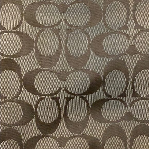 cross body coach purse - Picture 4 of 4